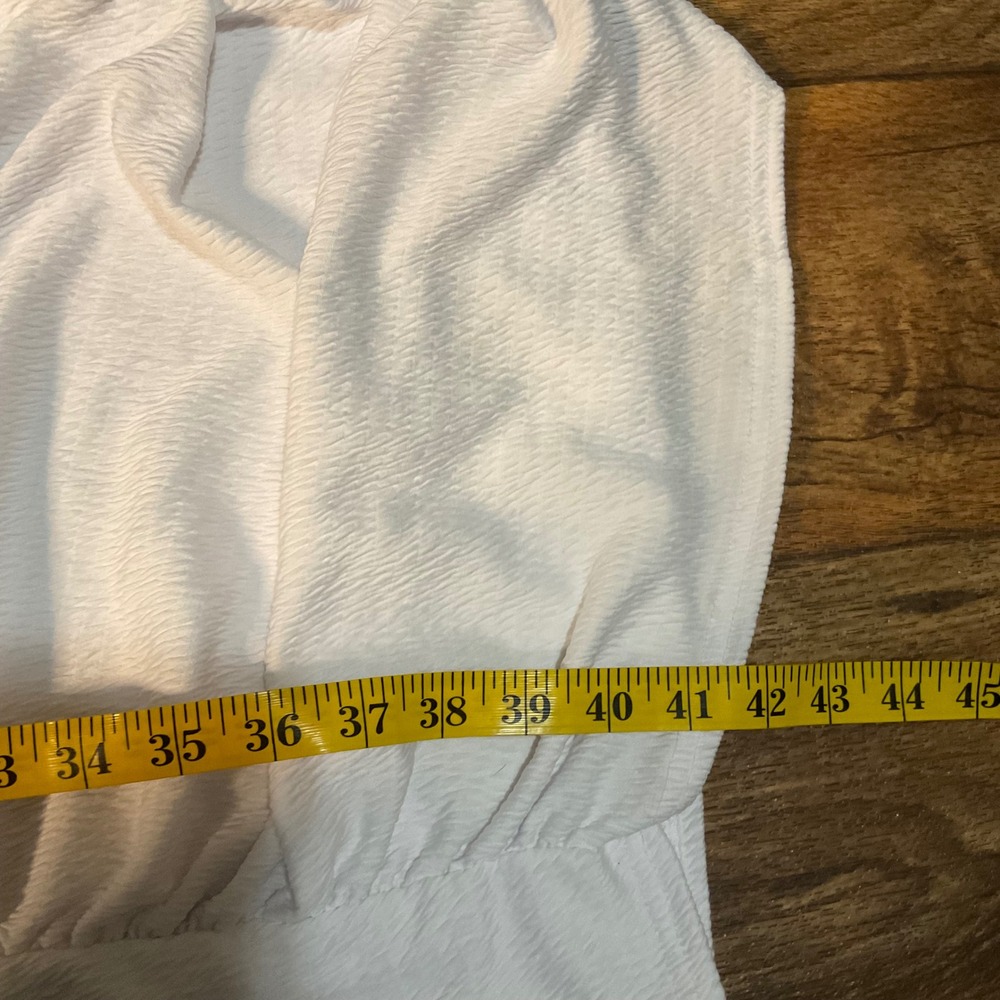 Pretty Little Things Dress Size 8 Fitted Spaghetti Straps Rouched White  Knee Ln - Picture 7 of 10